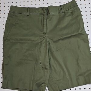 Talbots Perfect Shorts Sz 10 Moss Green